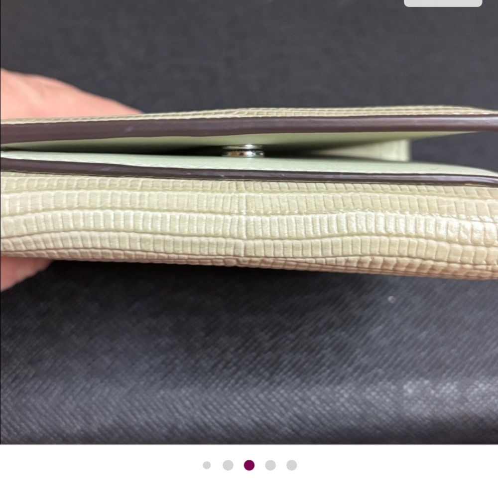 COACH- Eliza Wallet in Light Green Lizard Wallet NWT - Picture 9 of 9